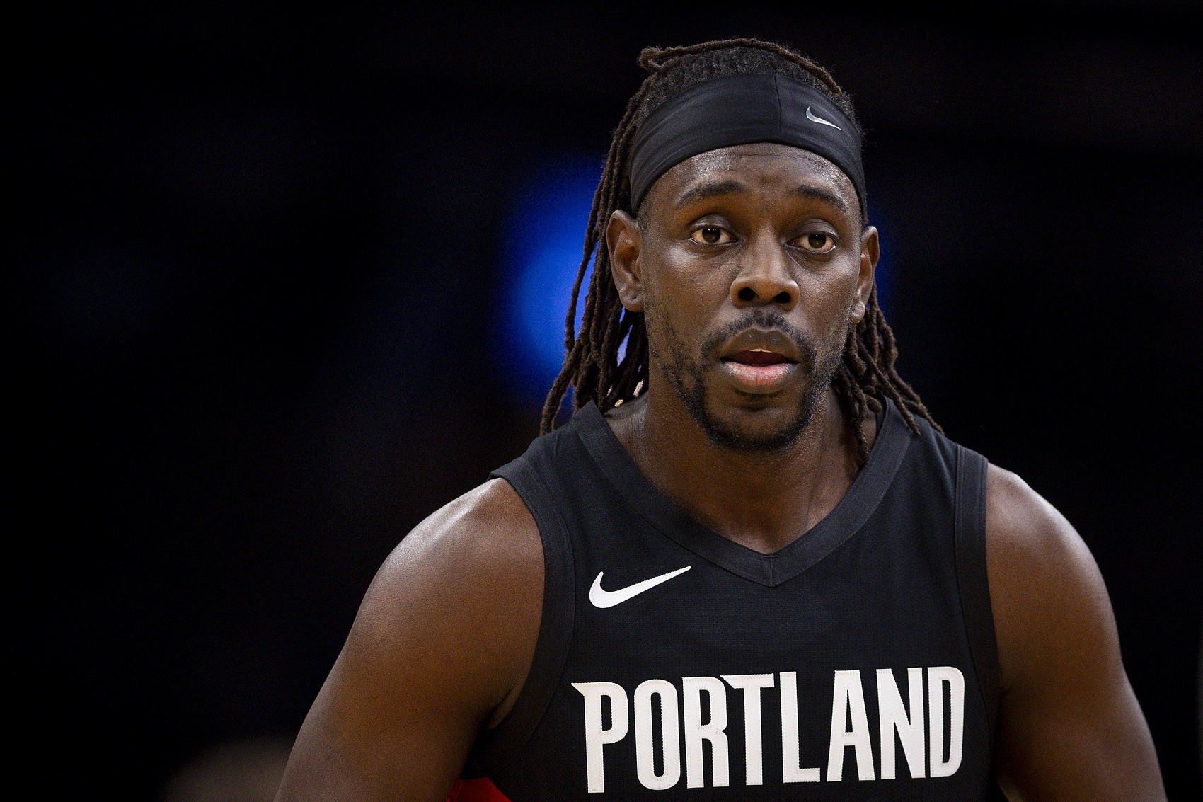 英超直播-霍勒迪本场以90%真实命中率砍下35+10助 开拓者队史最高效